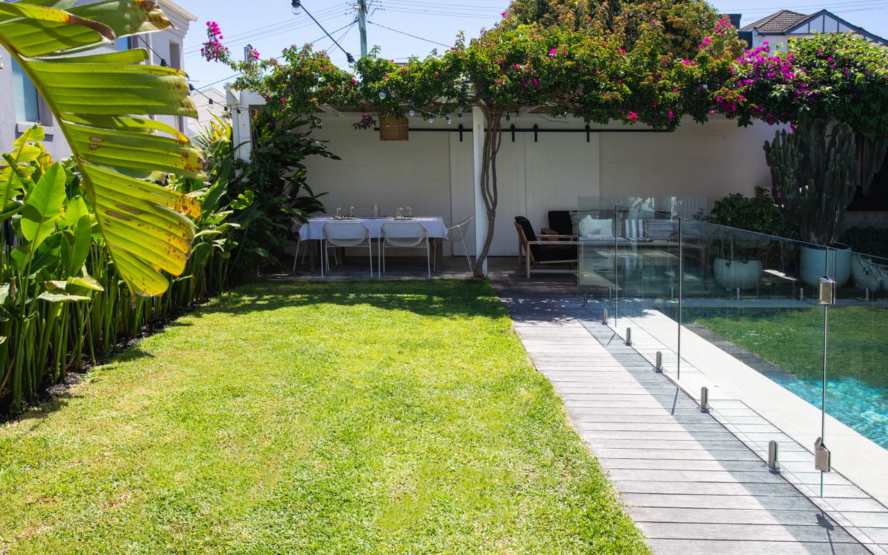 Hamptons Retreat Clovelly IH