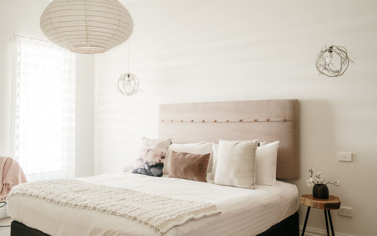 Novo Luxury Apartment Penguin Accommodation ITAS