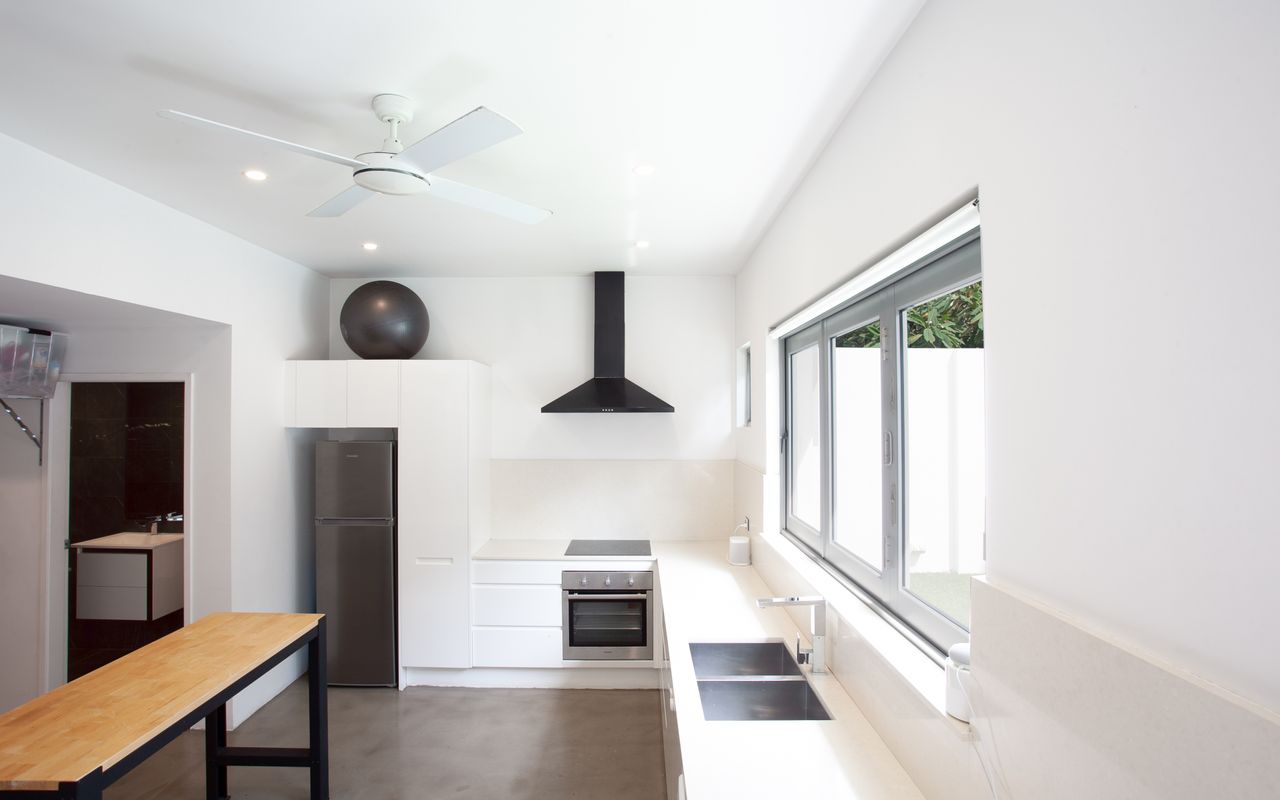 Clovelly Contemporary (IH)