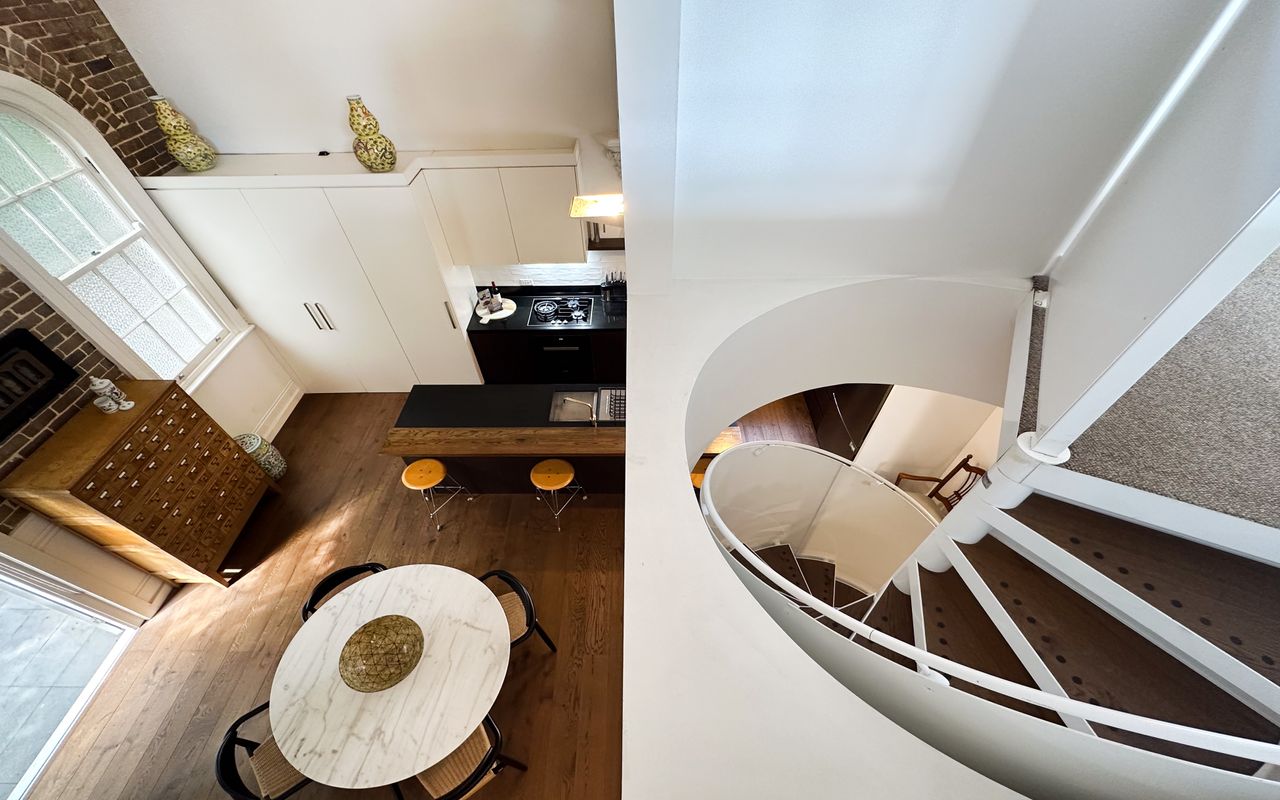 Mezzanine Magic, Bondi Junction (ISYD)