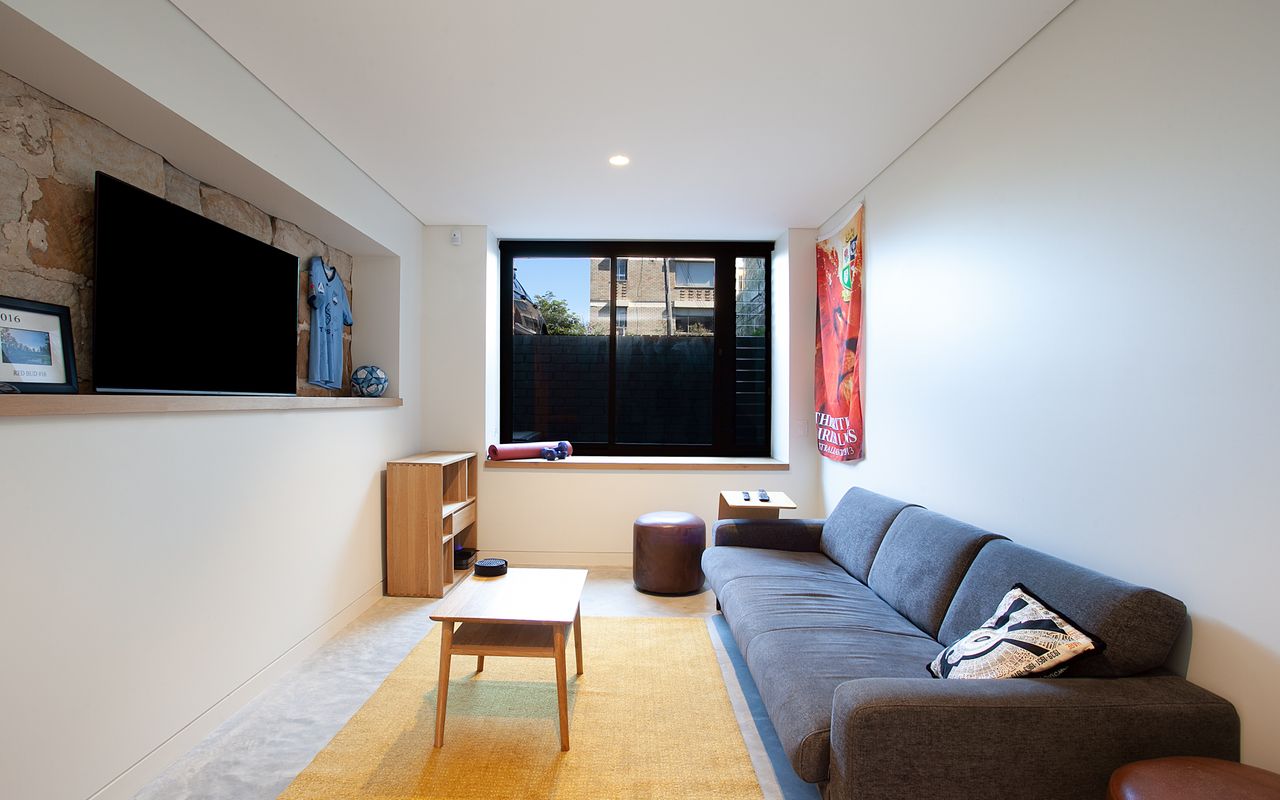 Ruby Rose, North Bondi (IH)