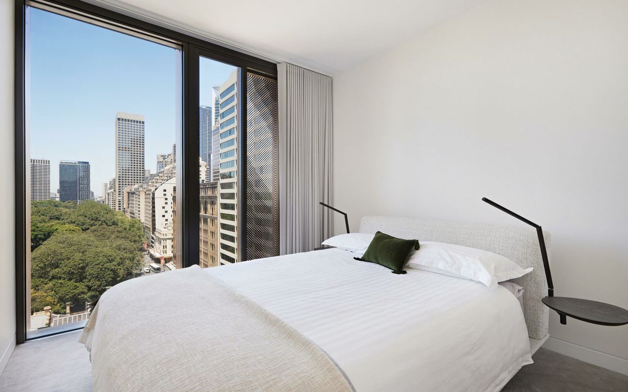 Cosmopolitan City Glamour I90