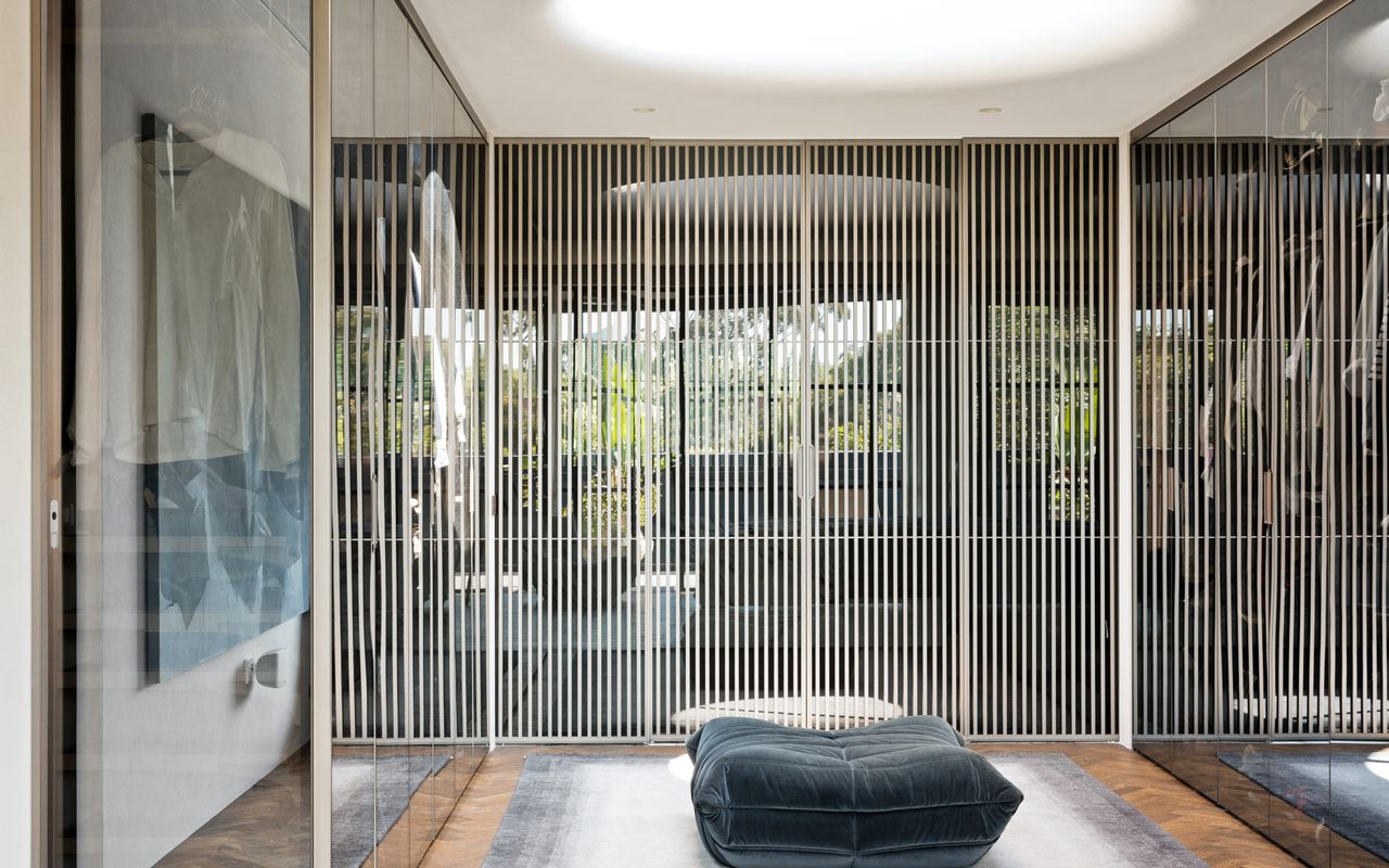 Escape to Surry Hills' vibrant soul.