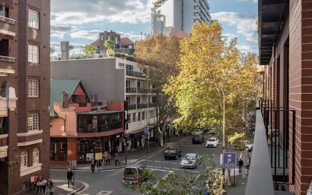 Explore nearby bars, theatres, and cultural hotspots.