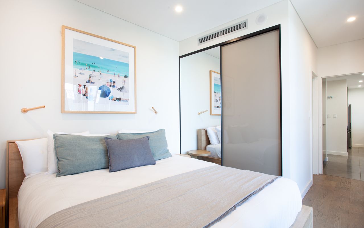 Modern Splendour, Macquarie Park I90