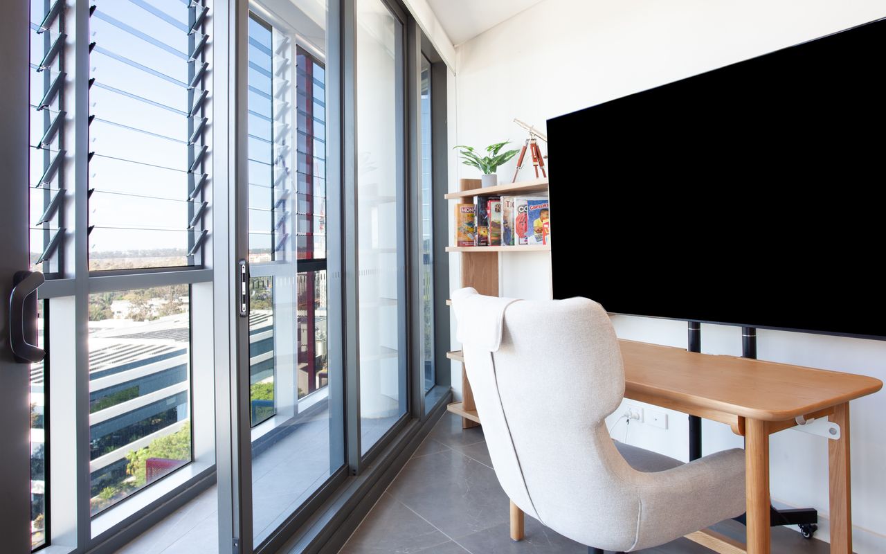 Modern Splendour, Macquarie Park I90