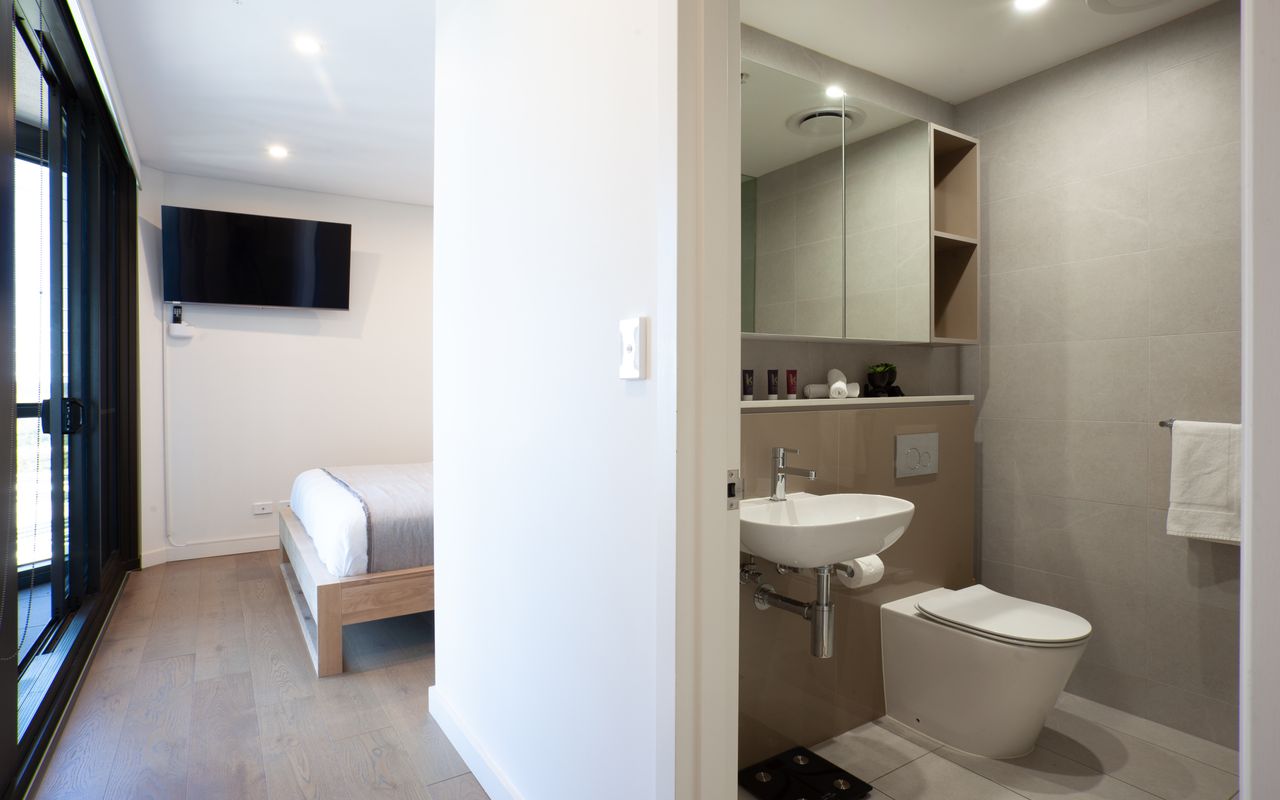 Modern Splendour, Macquarie Park I90