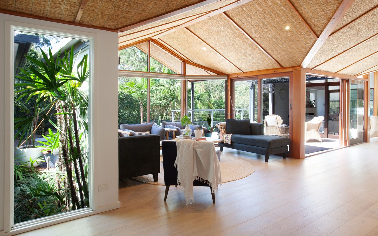 Waterlily Villa, Riverview IH