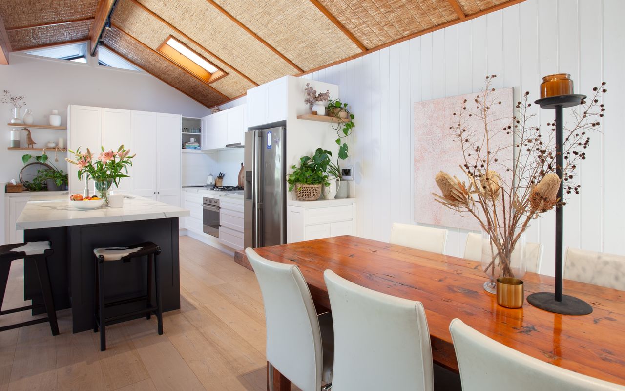 Waterlily Villa, Riverview IH