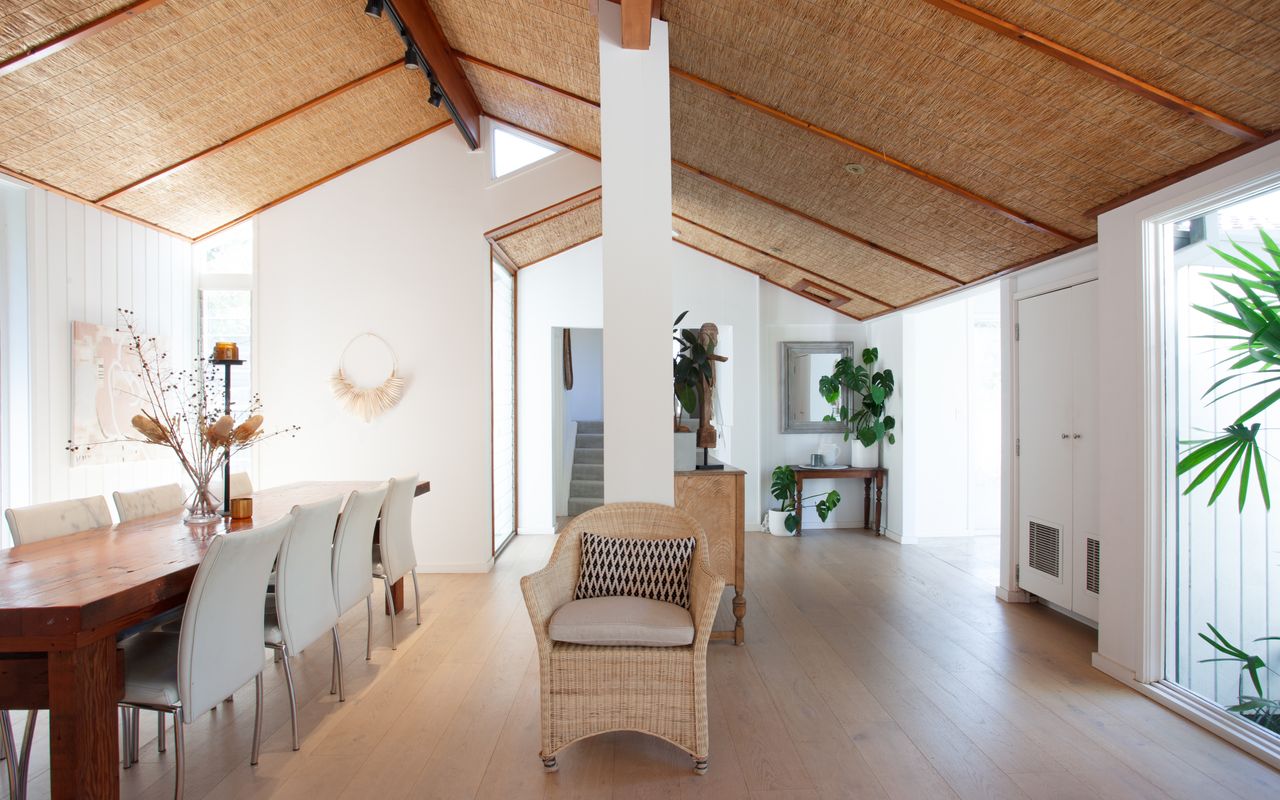 Waterlily Villa, Riverview IH