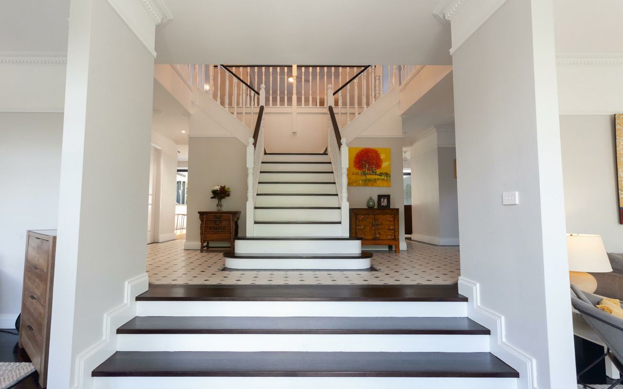 The Modern Ritz Riverview IH