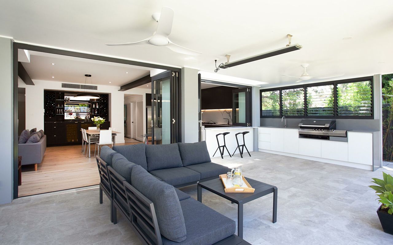 The Modern Ritz Riverview IH