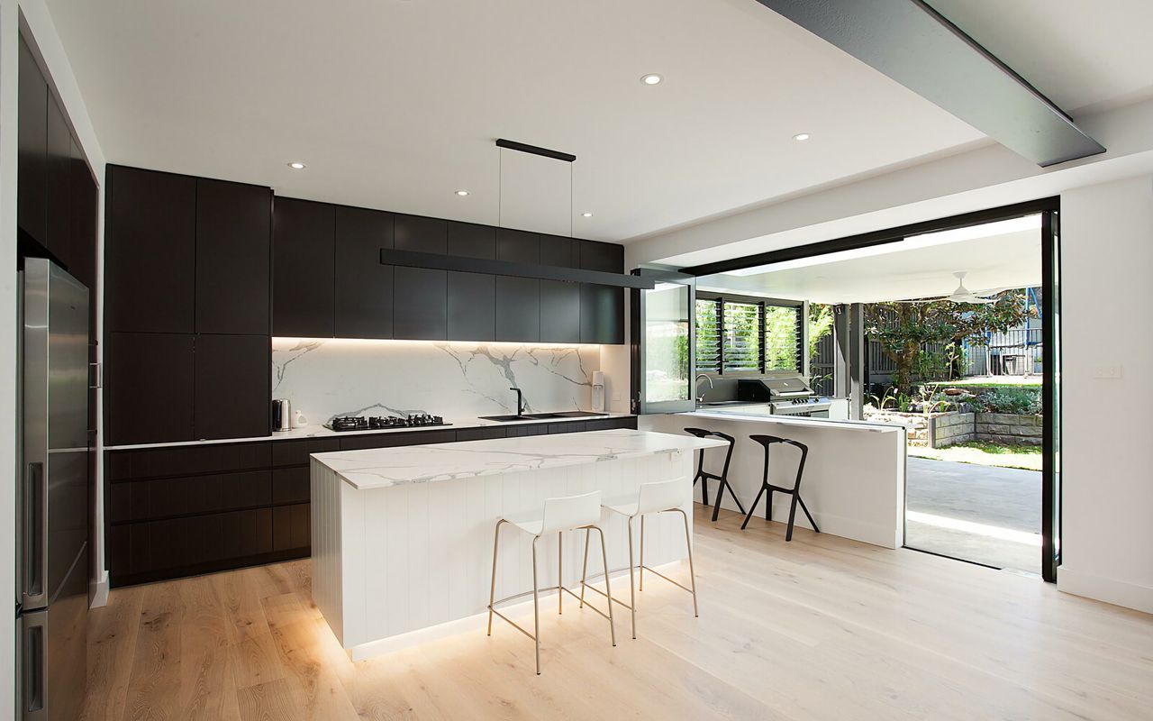 The Modern Ritz Riverview IH