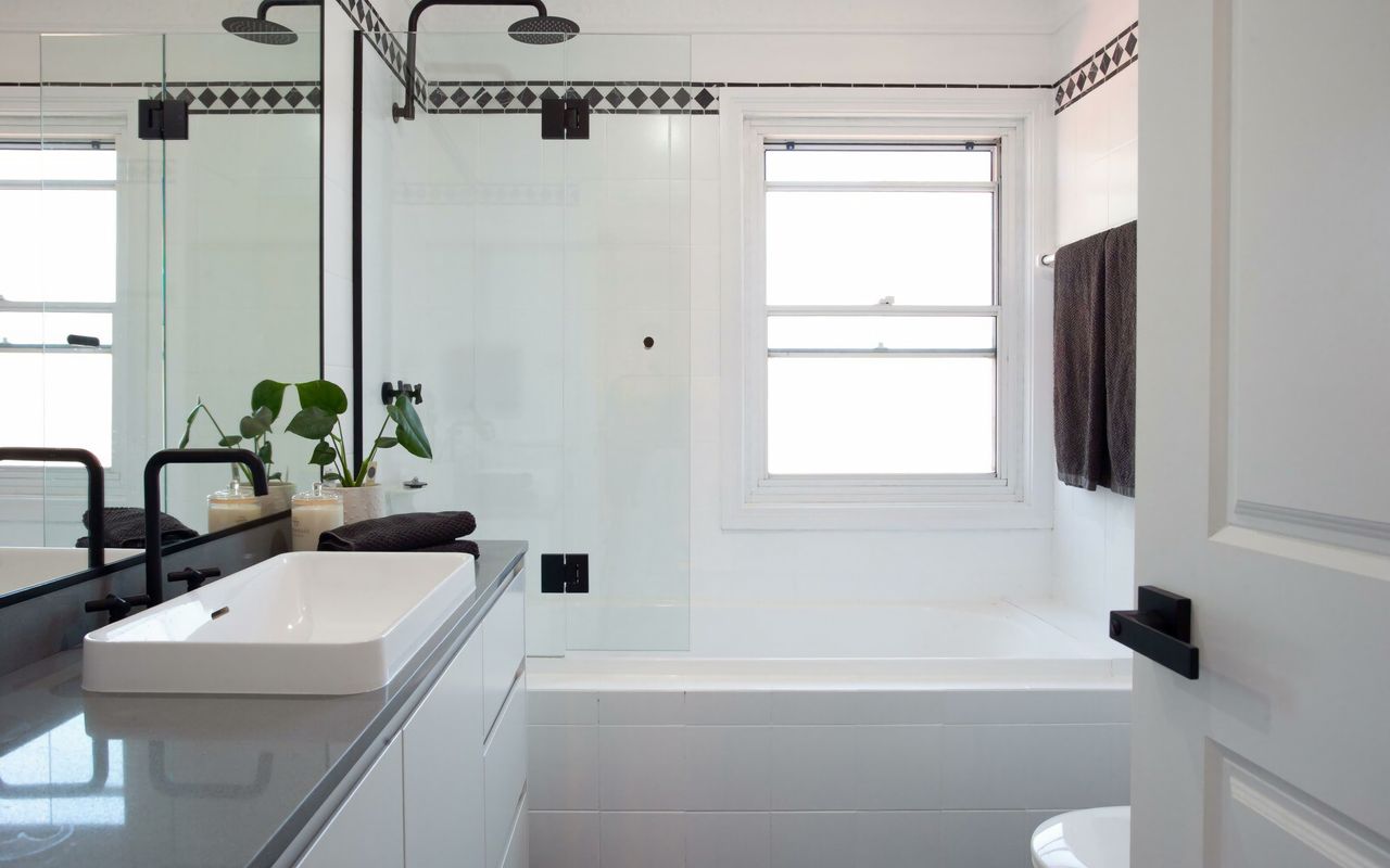 The Modern Ritz Riverview IH