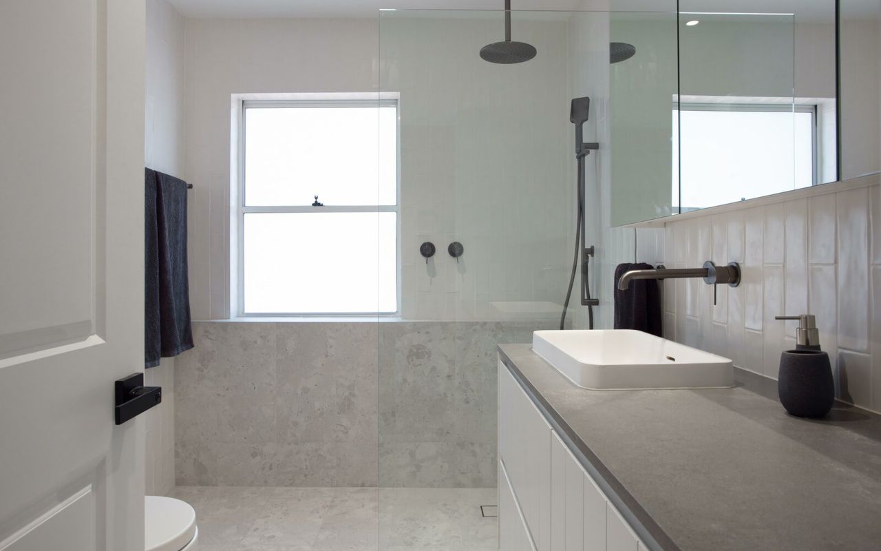 The Modern Ritz Riverview IH