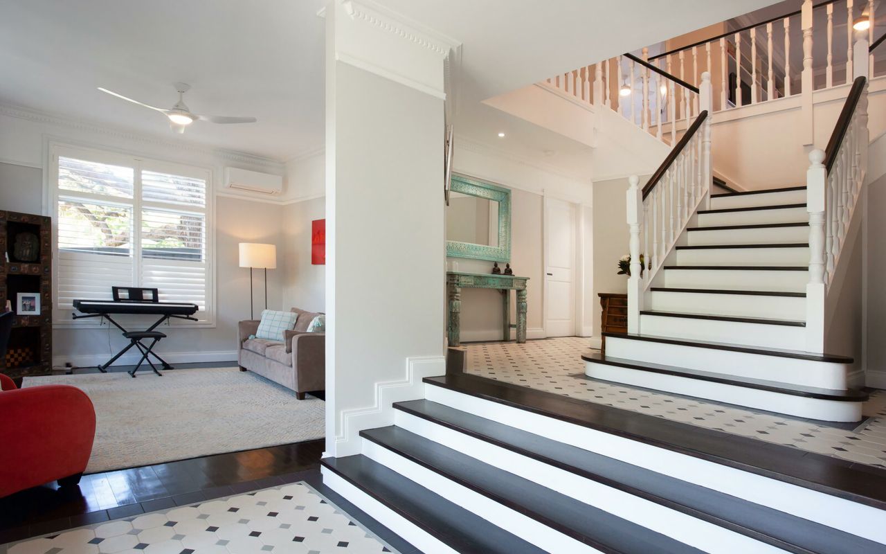 The Modern Ritz Riverview IH