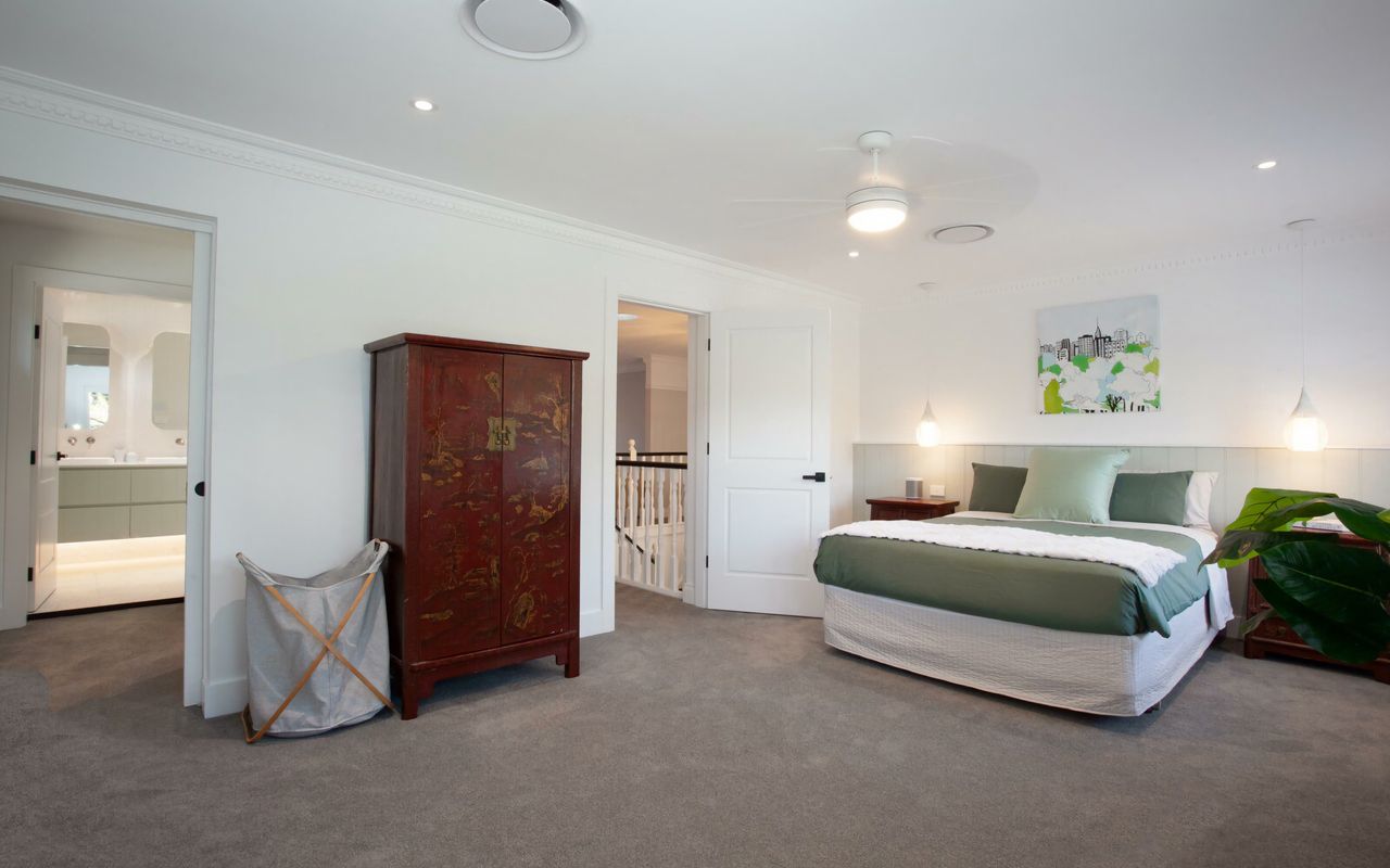The Modern Ritz Riverview IH