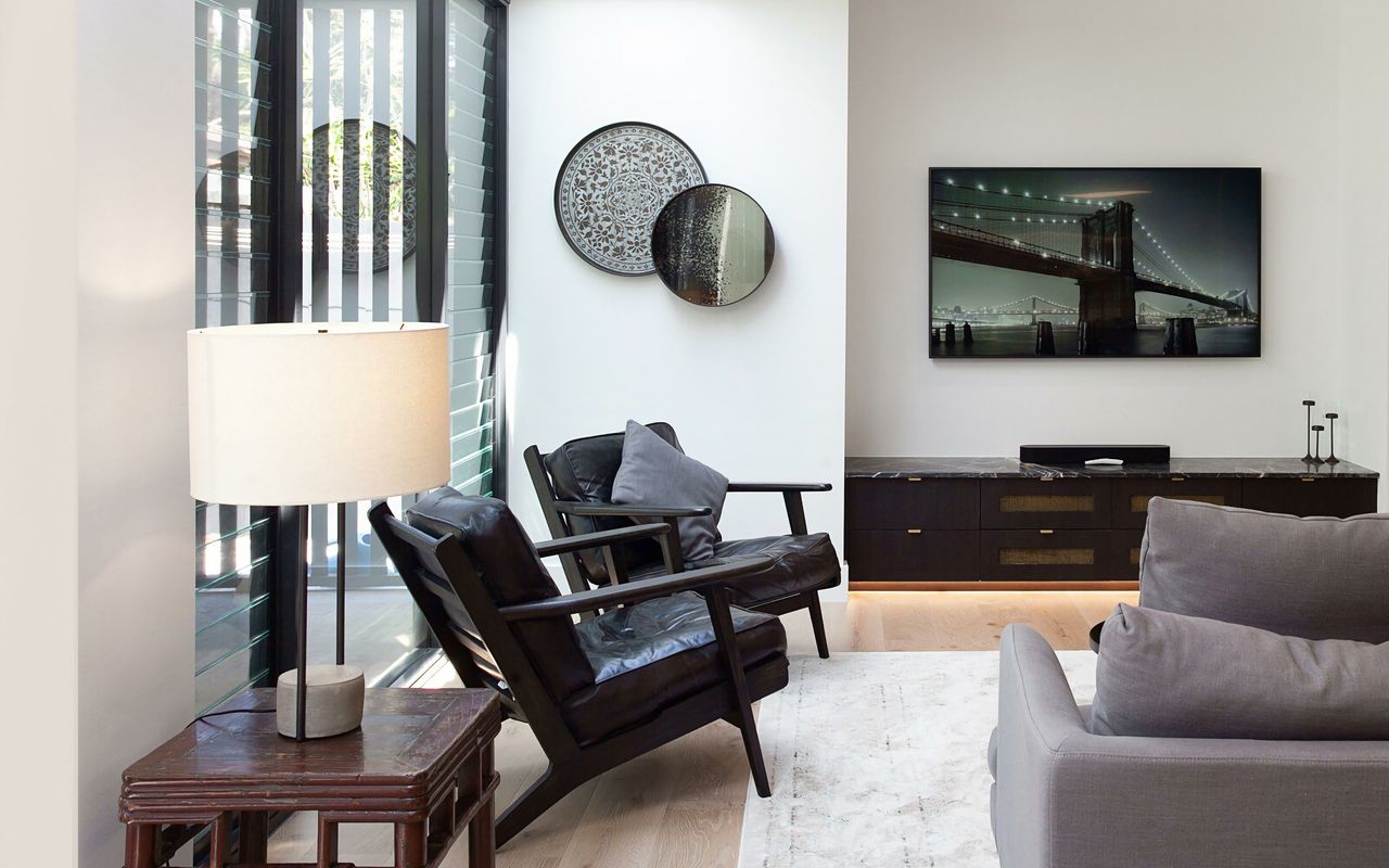 The Modern Ritz Riverview IH