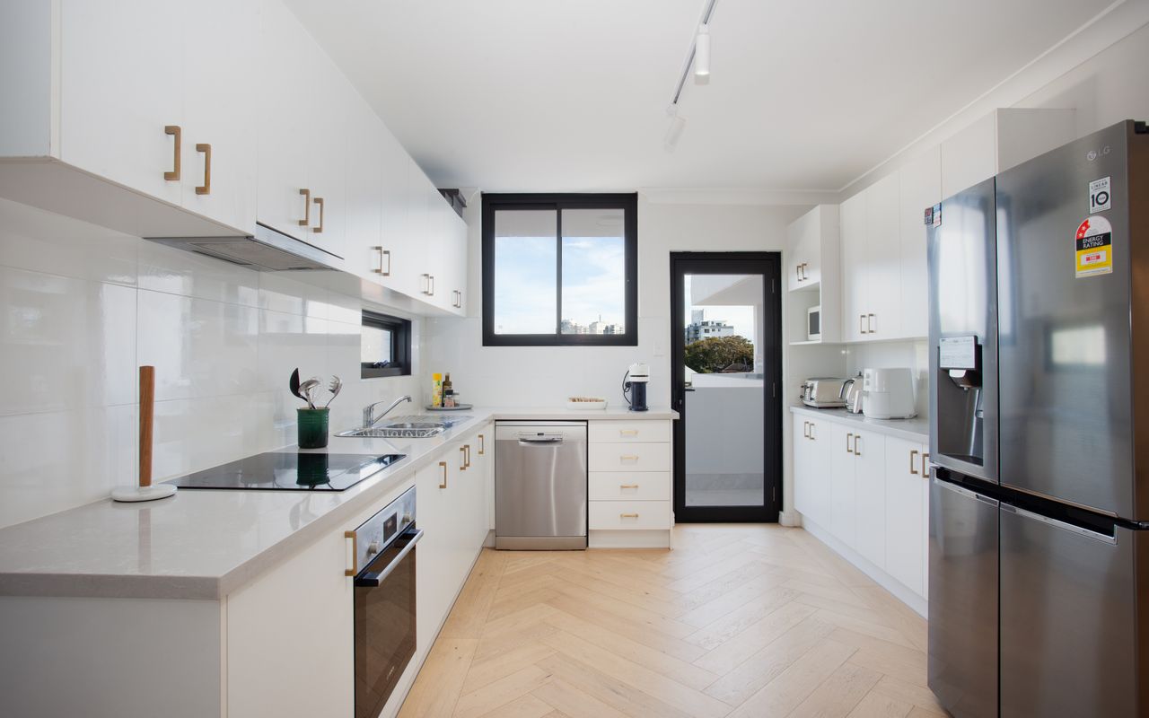 The Bondi Escape ISYD
