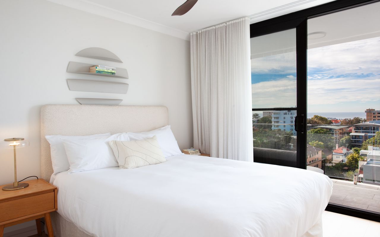 The Bondi Escape ISYD