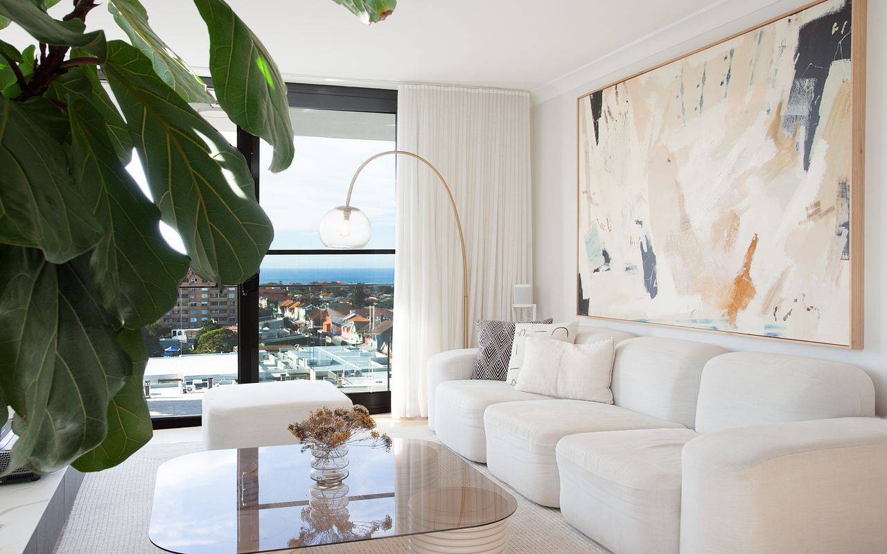 The Bondi Escape ISYD