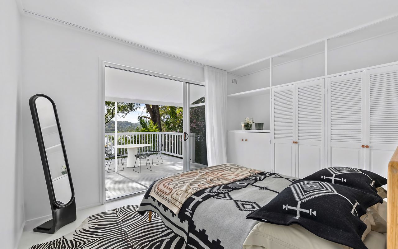 Maison Blanc, Avalon IH