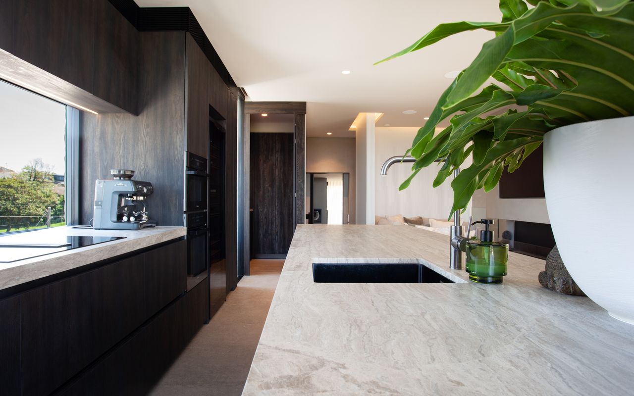 Modern Beachside Haven, Malabar ISYD