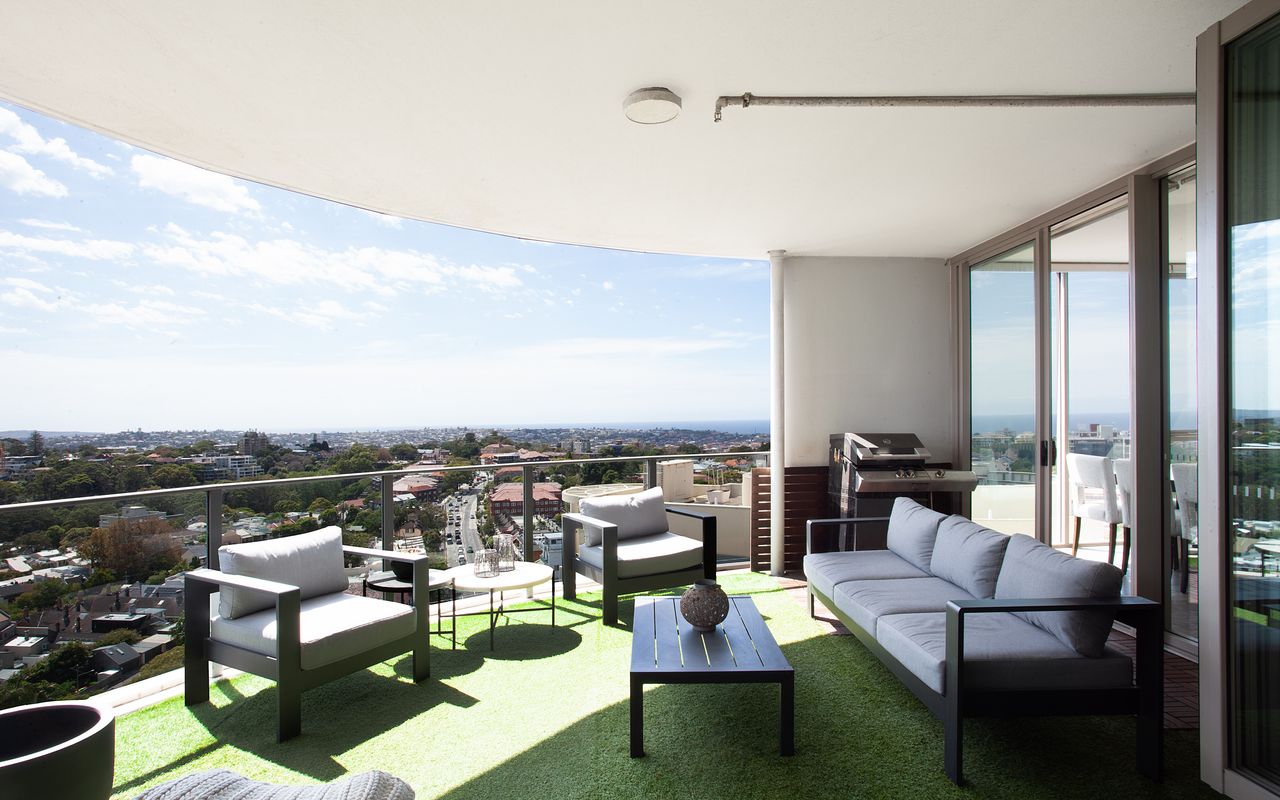 Sky High Panorama, Bondi Junction IH
