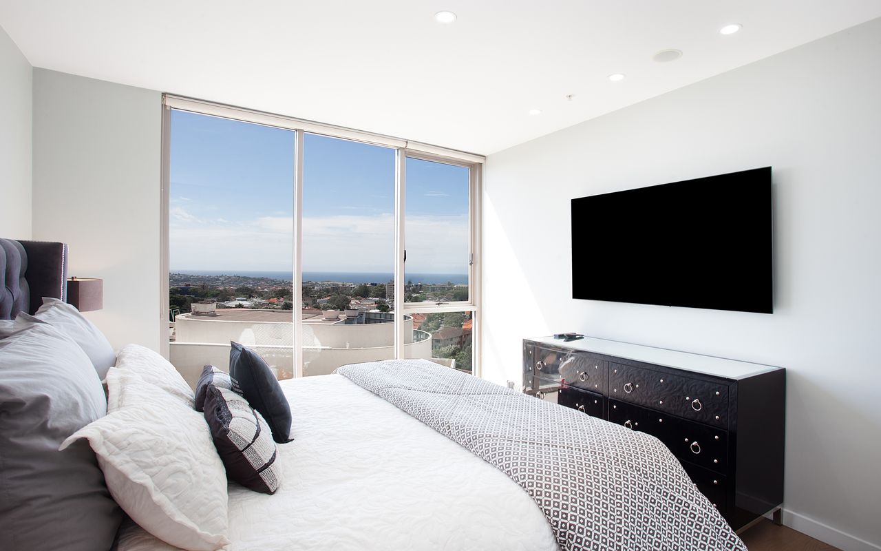 Sky High Panorama, Bondi Junction IH