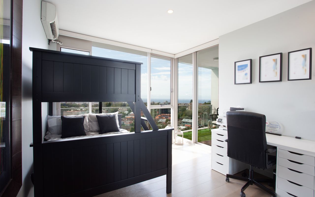 Sky High Panorama, Bondi Junction IH