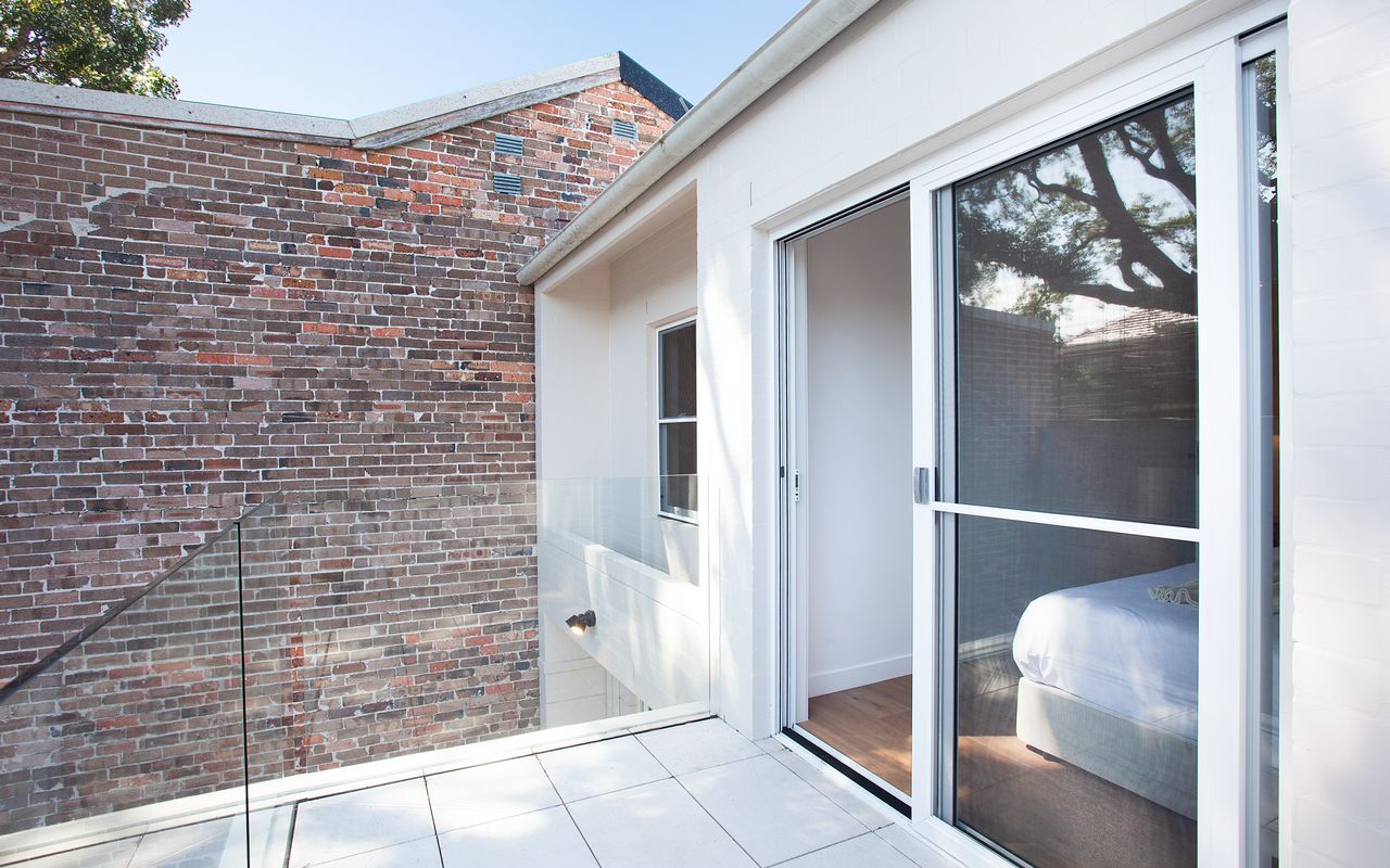 Urban Hideout, Annandale ISYD
