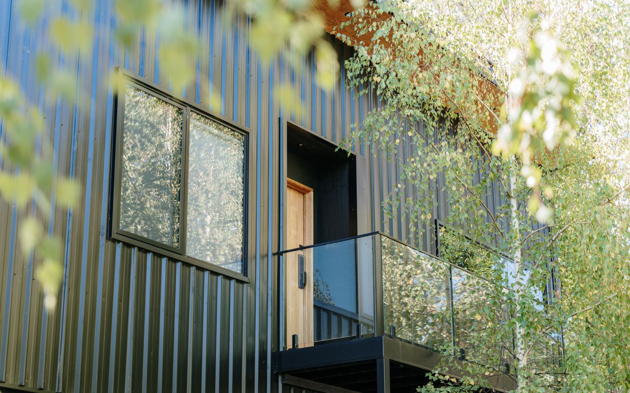 Tree Top Haven ITAS