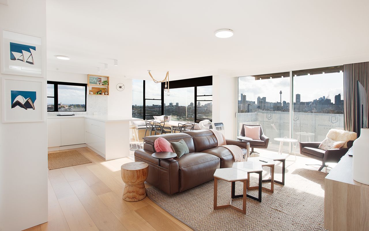 Darling Luxe, Darling Point  I90