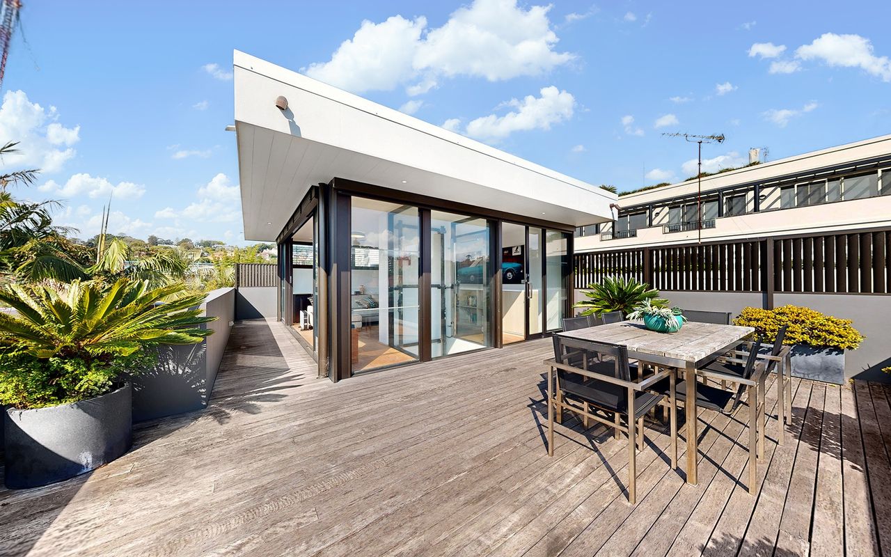 Bay Dream, Double Bay IH