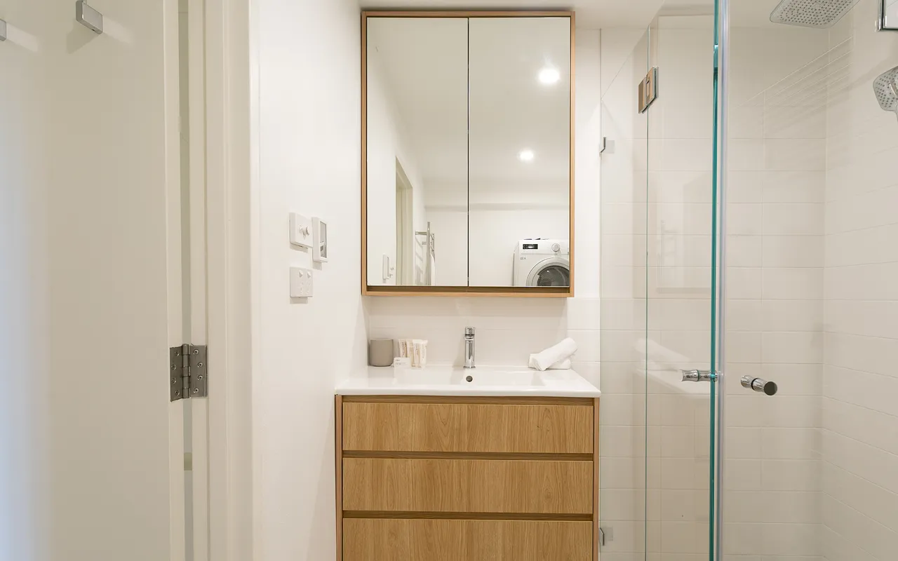 Tewkesbury Courtyard, Darlinghurst I90