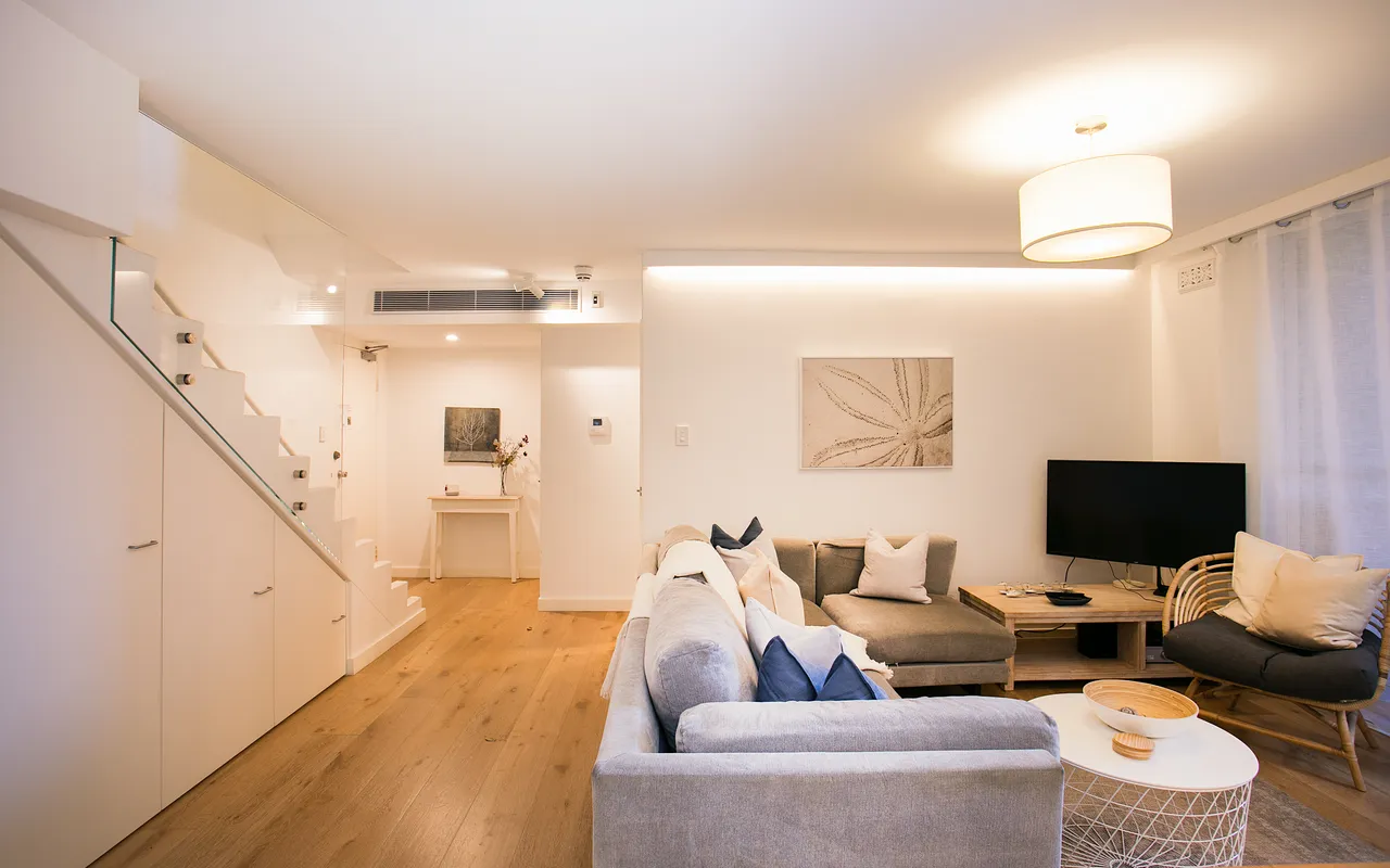 Tewkesbury Courtyard, Darlinghurst I90