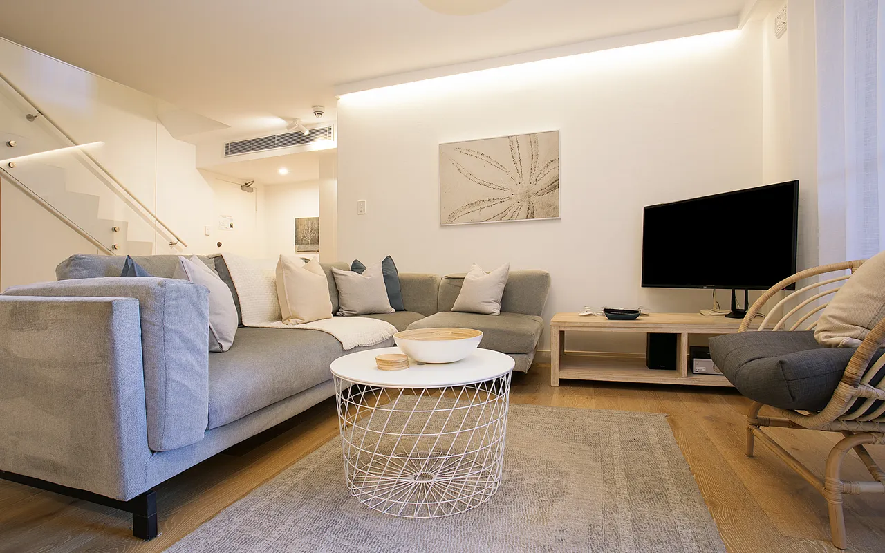 Tewkesbury Courtyard, Darlinghurst I90