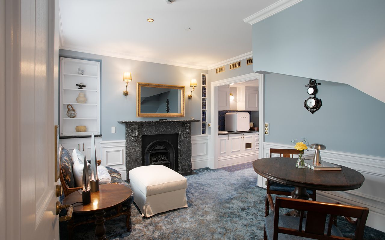 Darling Manor IBO