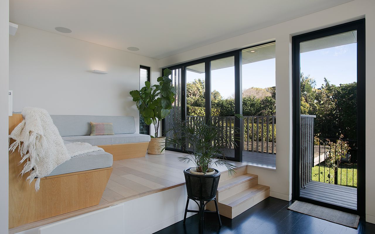 Azure Bliss, Vaucluse IH7