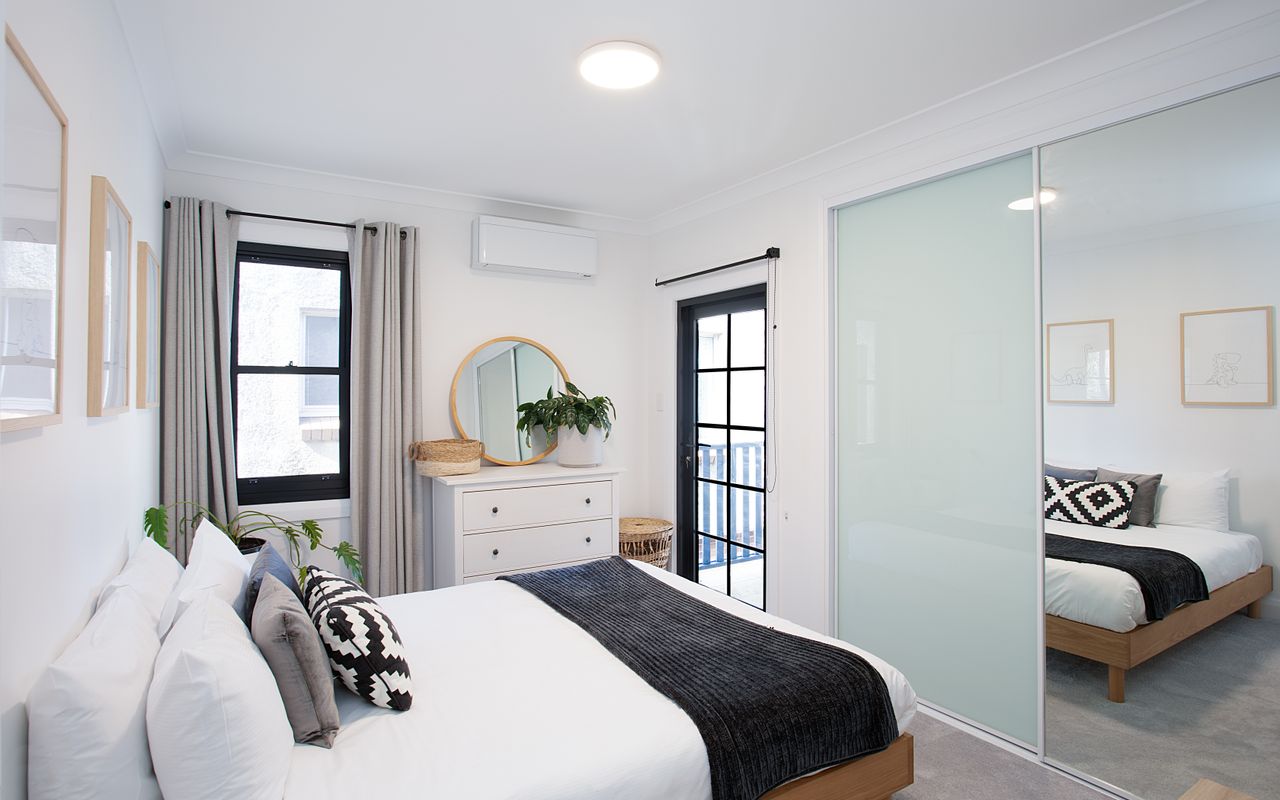 Azure Bay, Coogee IH