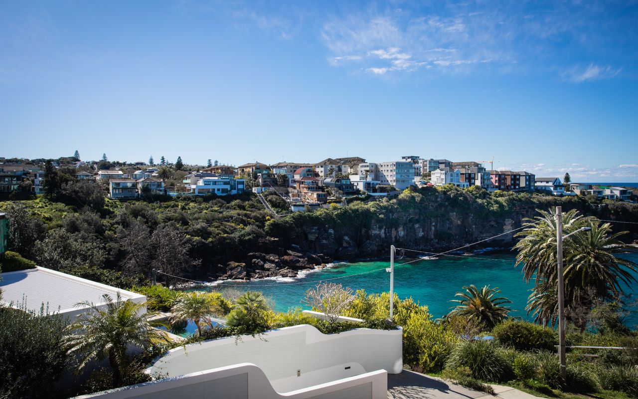 Azure Bay, Coogee IH