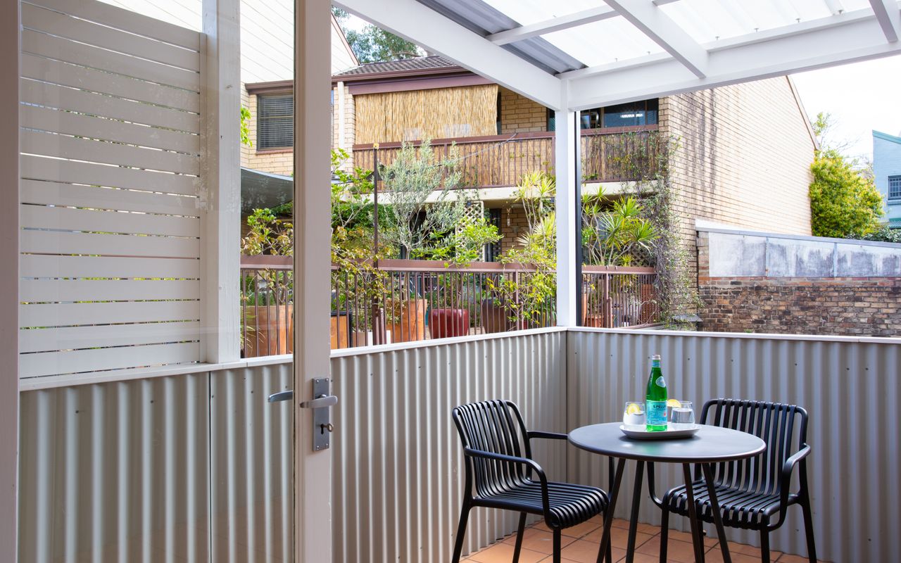 The Crown, One Surry Hills ISYD