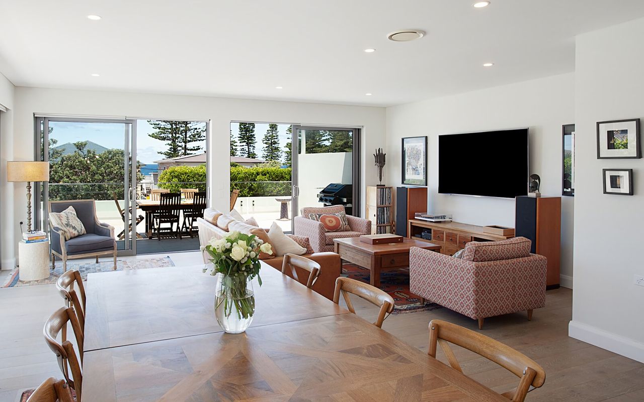 Paradise Escape Narrabeen IH