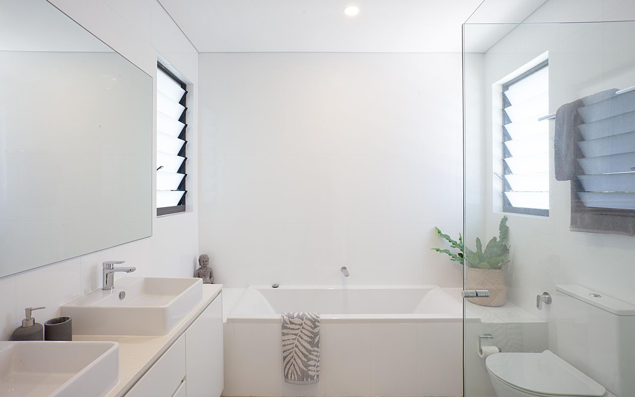 Paradise Escape Narrabeen IH