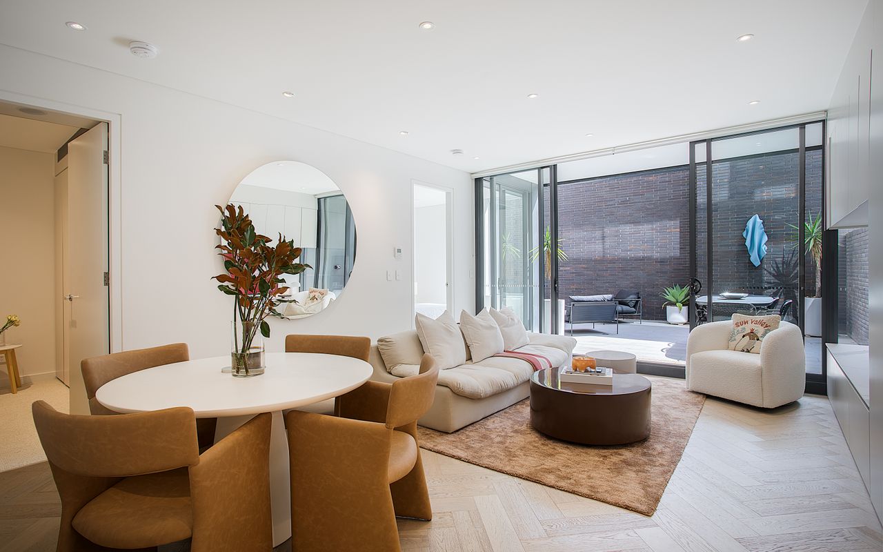 The Noir, Potts Point I90