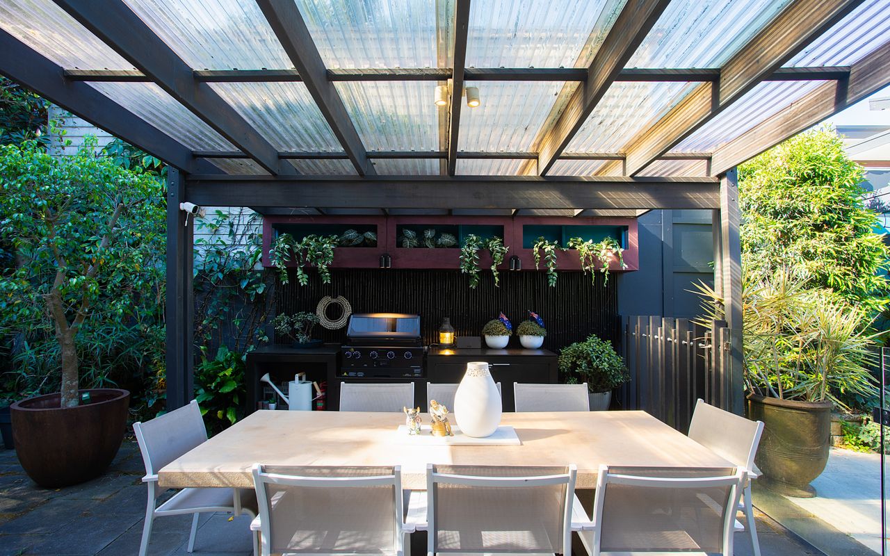 Malua Villa, Bronte IH