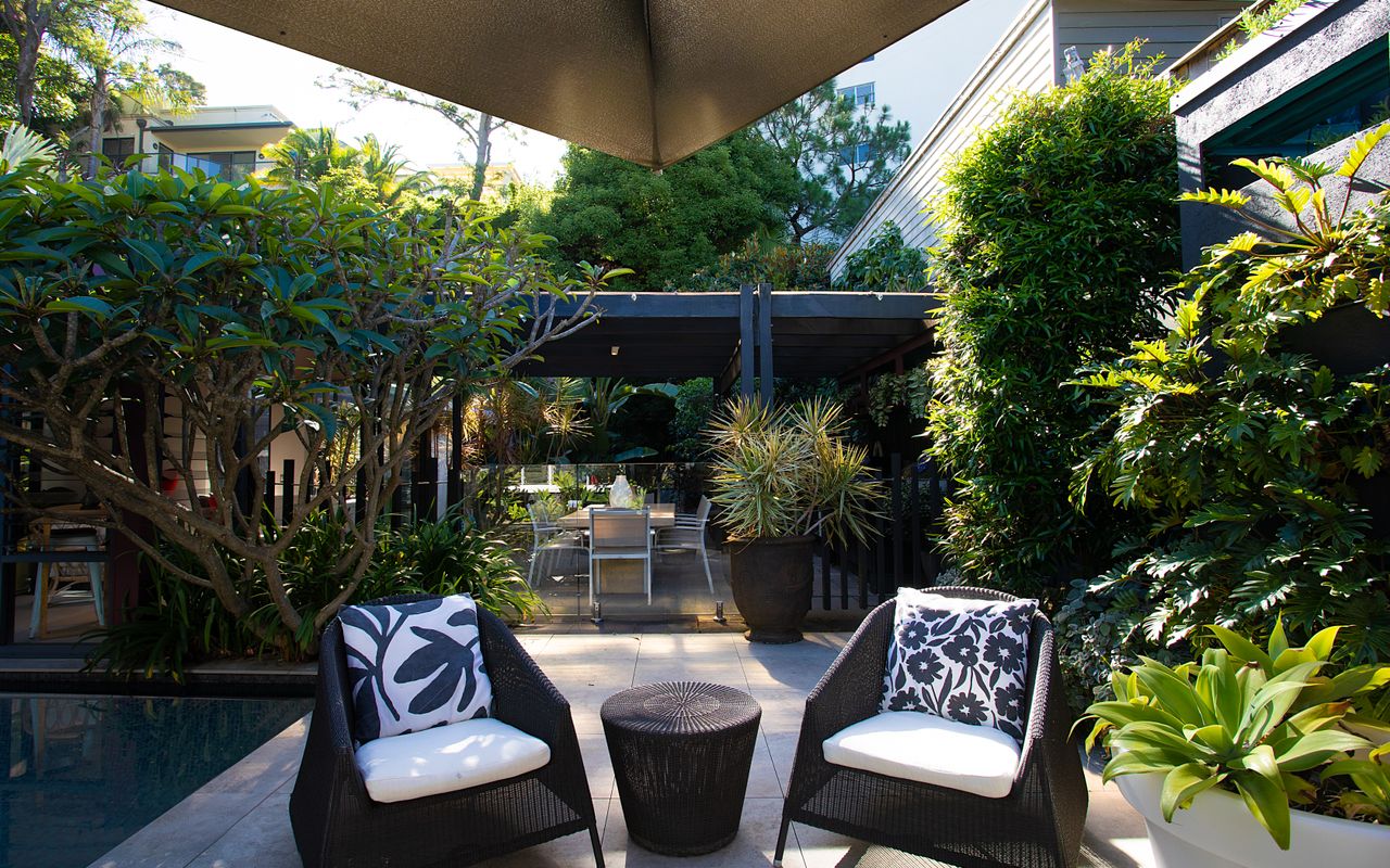 Malua Villa, Bronte IH