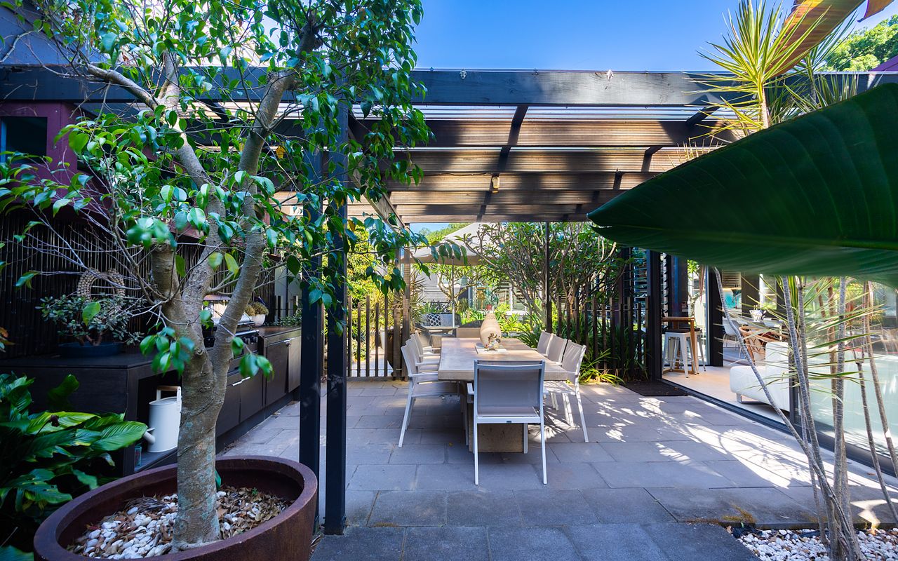 Malua Villa, Bronte IH