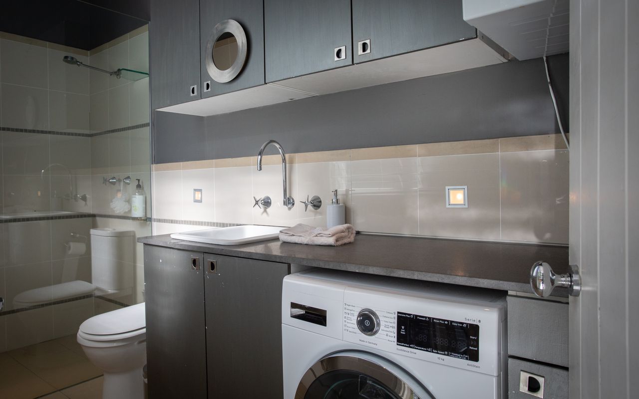 Malua Villa, Bronte IH