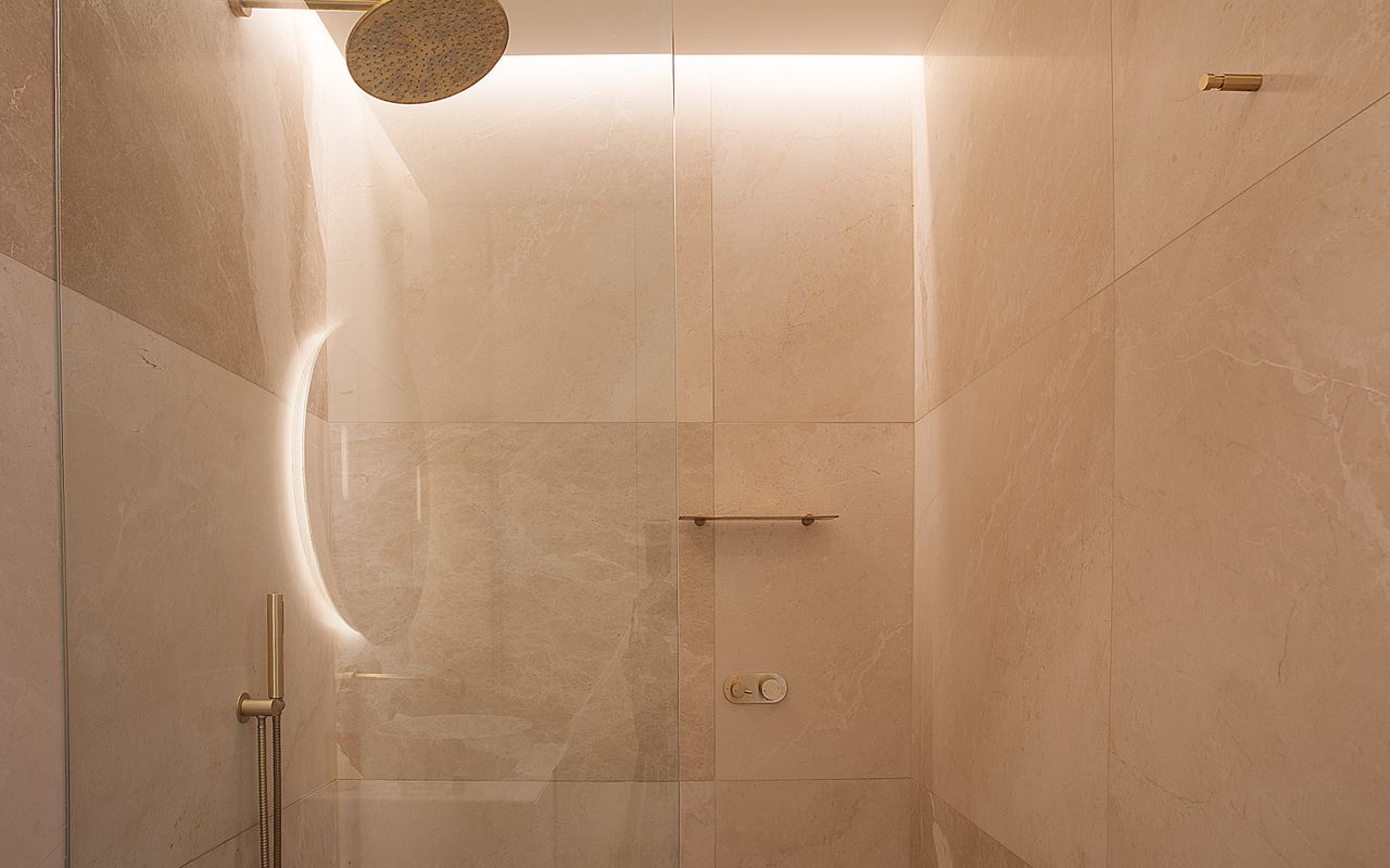 Petite Maison on King CBD, I90